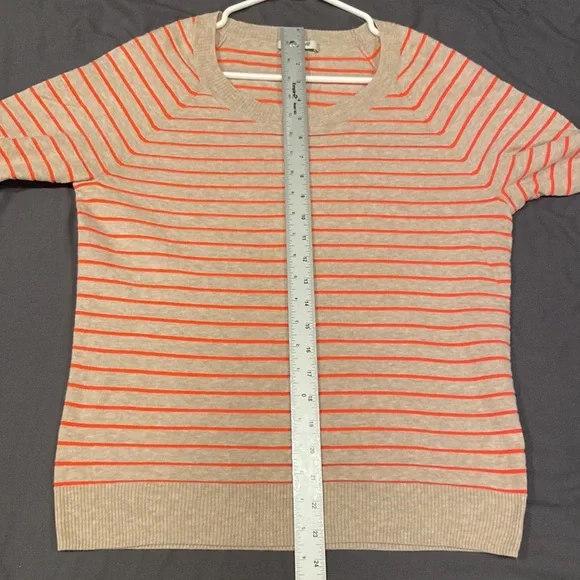 Madewell Striped Beige & Bright Orange Striped light sweatshirt. Very Cute! - Picture 11 of 13